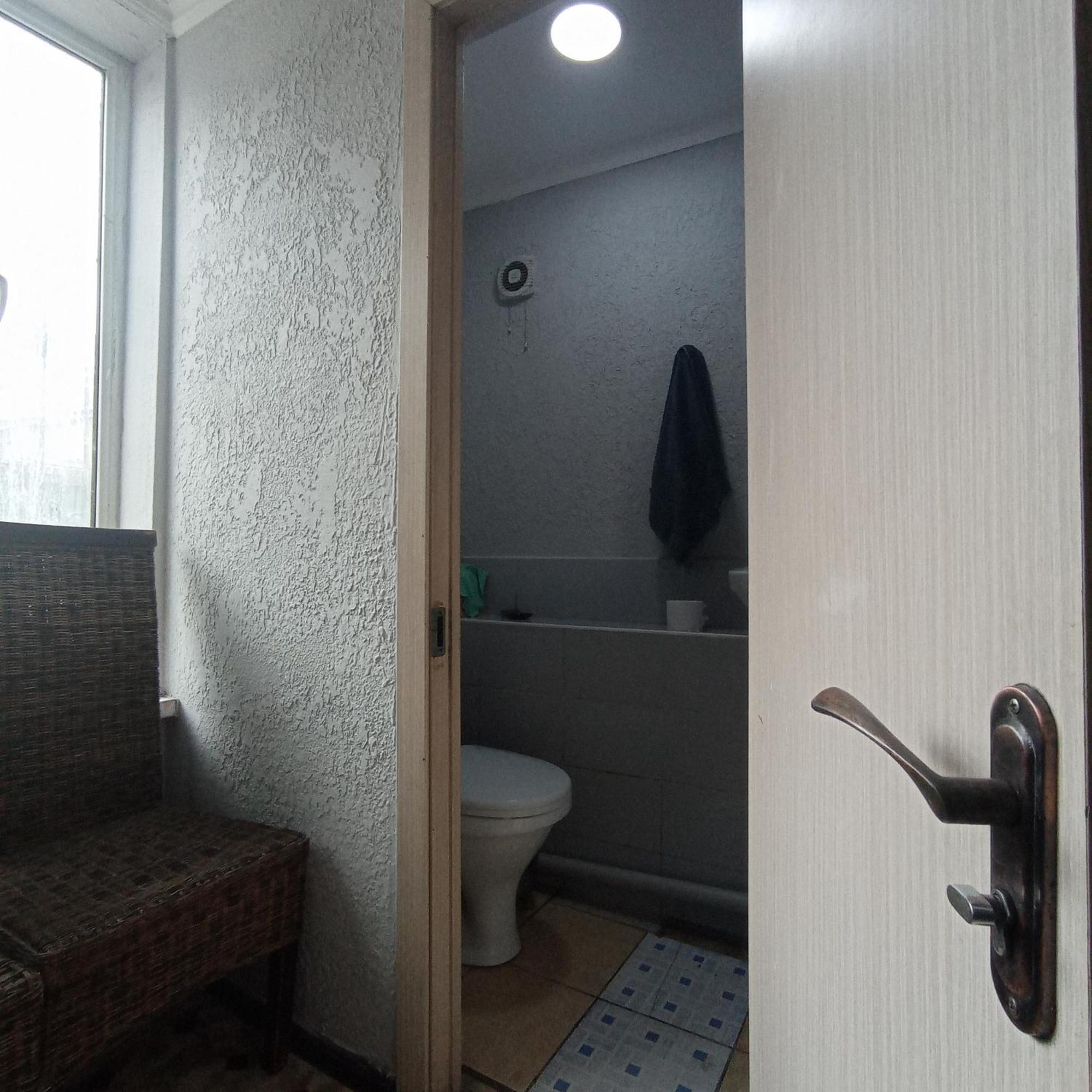 Kgb Home Hostel Bishkek Ngoại thất bức ảnh