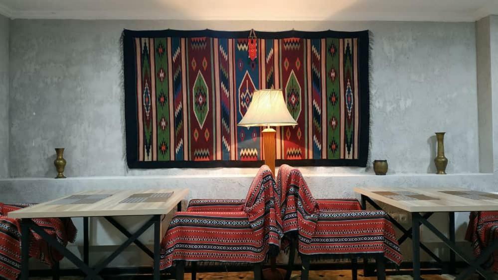 Kgb Home Hostel Bishkek Ngoại thất bức ảnh